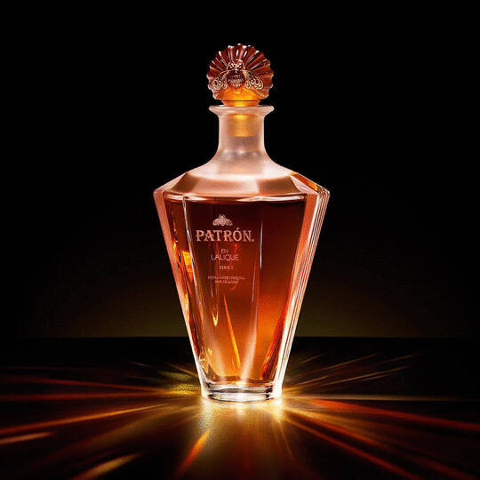 Patron Limited Edition En Lalique Serie 2 Tequila Extra Anejo
