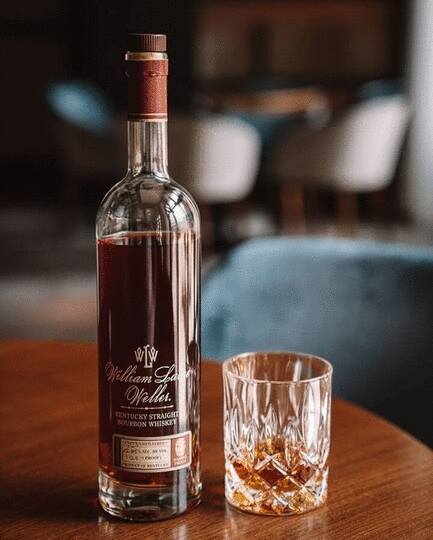 William Larue Weller Kentucky Straight Bourbon Whiskey Scratch On Topper